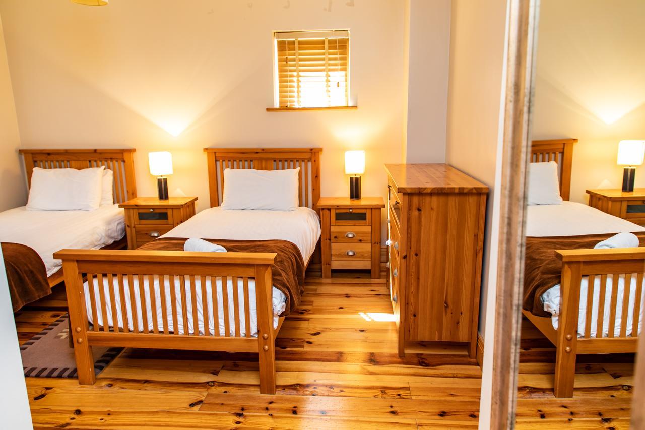 Hotel Doolin Houses Экстерьер фото